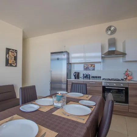Kernice Penthouse With Sea And Country Views Of Apartment *