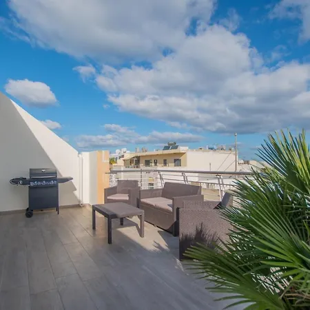 Kernice Penthouse With Sea And Country Views Of Apartment *