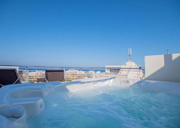 Kernice Penthouse With Sea And Country Views Of Apartament *