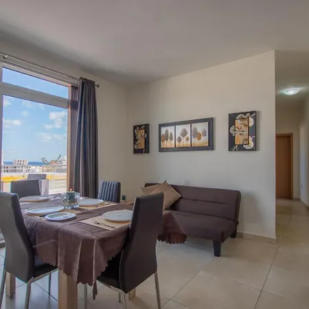 Kernice Penthouse With Sea And Country Views Of *