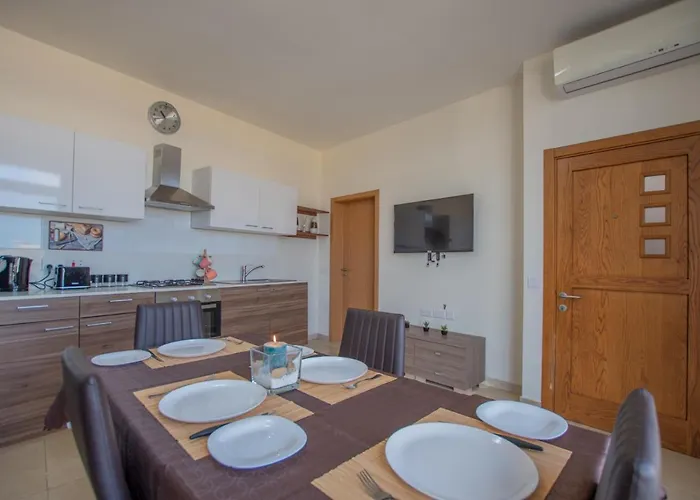 Kernice Penthouse With Sea And Country Views Of